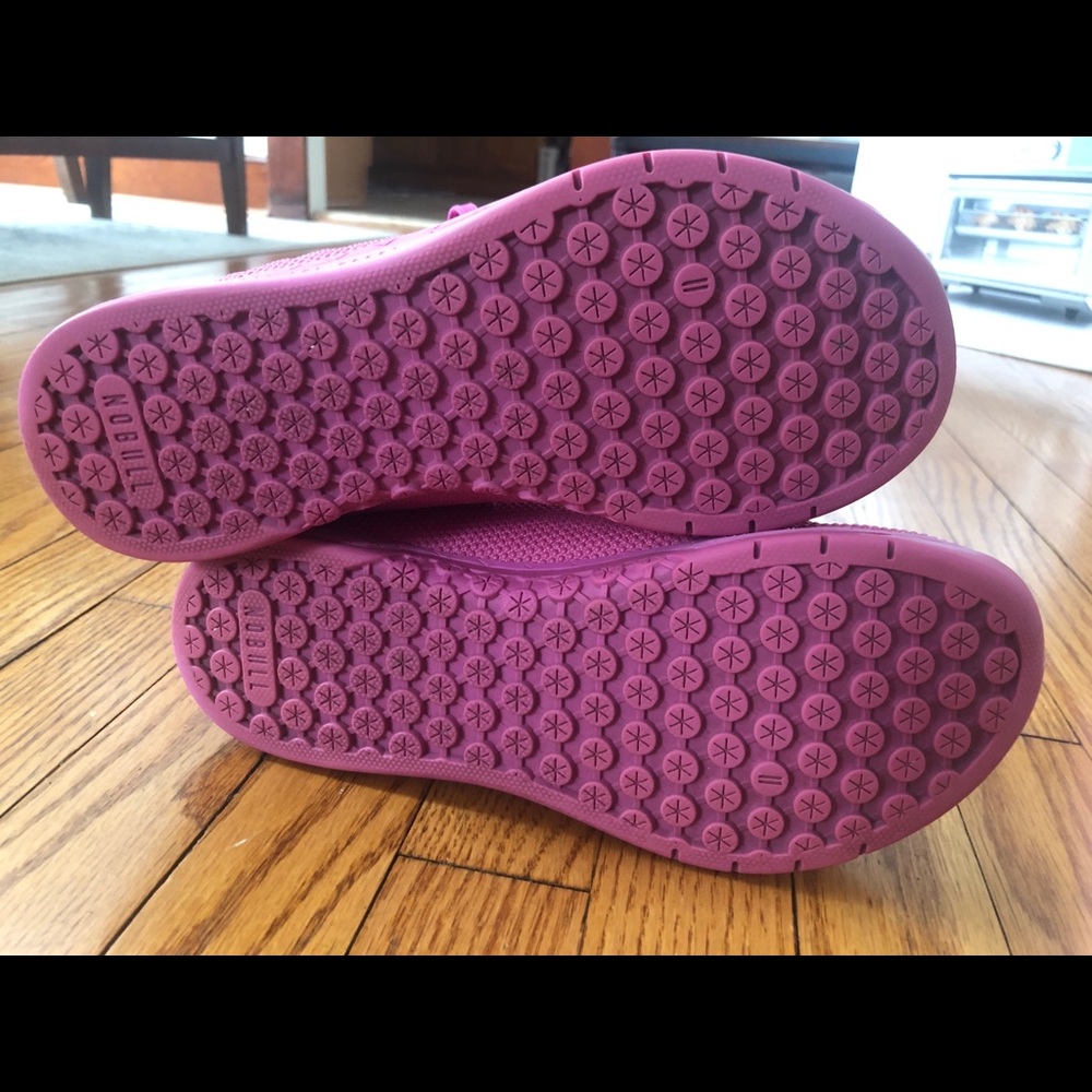 🔴SOLD🔴 EUC Nobull OG Bright Pink Trainers - Picture 7 of 7